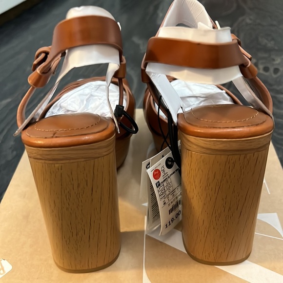 BNWT Zara leather platform sandals size 9 - Picture 3 of 7